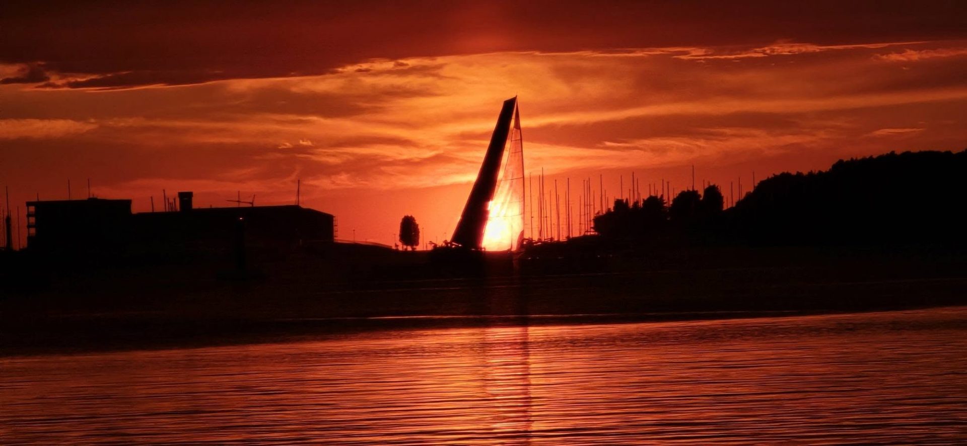 Od Full Moon Sailing Spektakla do Arene – istarska liga krstaša koja povezuje Istru